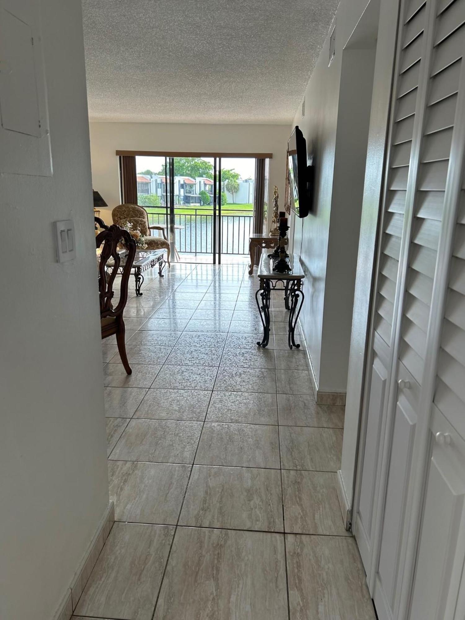 Beautiful Apartment With Very Elegant Colonial Decoration Tamiami Exterior photo